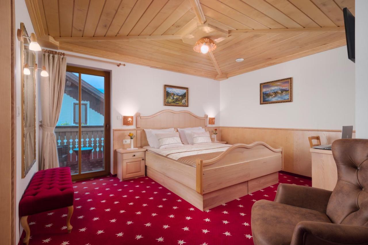 Hotel Planinka Ljubno Bagian luar foto